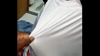 Preview 2 of Telugu Sexx Videos - Amigo do novinho me pegou no flagra com ele e eu fiz os dois se pegaram um comeu o outro bem gostoso - COMPLETO NO RED