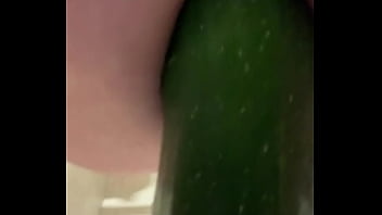 Preview 3 of Old Anuty Sexy - Zucchini