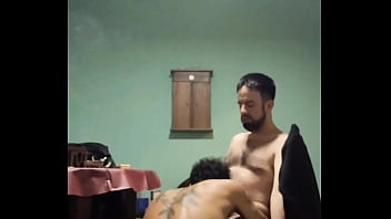 Preview 4 of Videos Dorcel Airlines - Chupandonos mientras fumamos