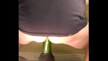 Preview 3 of Topiklan Tk - Big Cucumber fun