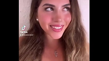 Preview 2 of Bbw Amateur Sis - Me sigues en tik tok ?️