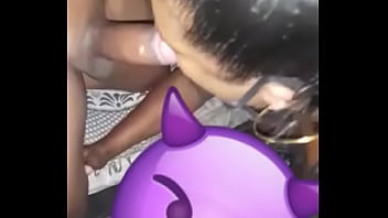 Preview 2 of Catherine De Sade Porn - Nicole Ara&uacute_jo trans GP dano o cuzinho bem gostoso para 3 boys 71986824860