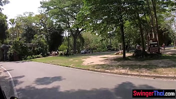 Preview 1 of Rajwap Hard - Big ass Thai girlfriend went to see animals and made a homemade sex video after