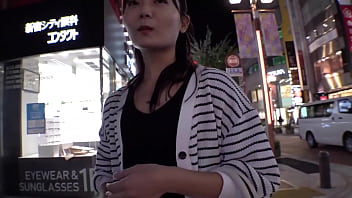 Preview 1 of Vlxx Com Video - 【緊急取材】謝礼金と引き換えに不倫中出しSEX！実はご無沙汰SEXで性欲が爆発しちゃうエッチな人妻【訳アリ借金妻 事例その1】