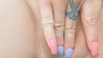 Preview 2 of 17 Year Old Virginia Girl - @Uarookie2me AKA An0therV1ce makes her pussy LEAK in the car.