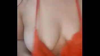 Preview 3 of Badar And Satar - Chica latina de hermosas tetas haciendo una videollamada