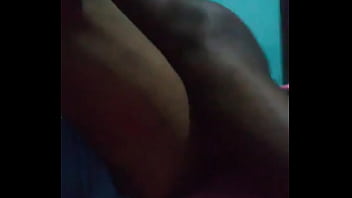 Preview 3 of Holt Mir - Noite em minha casa com um novinho delicia . Parte 2
