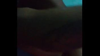 Preview 1 of Holt Mir - Noite em minha casa com um novinho delicia . Parte 2