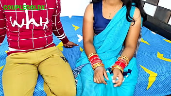 Preview 1 of Hong Kong Singer Sex Videos - कोमल जी ये चूत है की घर का दरवाजा इतना बड़ा कैसे बड़ा हो गया