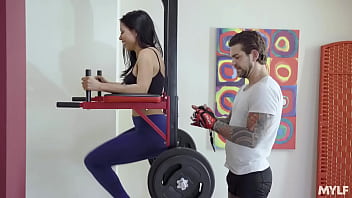 Preview 1 of Fock Sonylion - Fit,  Thick And Juicy MILF In Gym- Canela Skin