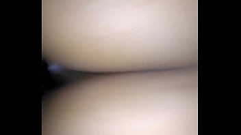 Preview 4 of Xxx Holdin - Namorada branquinha sentando gostoso