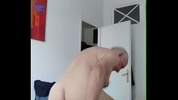 Preview 2 of Www Sex Of Siriya - vieux gay se gode