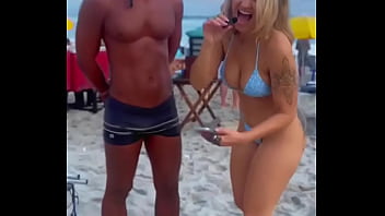 Preview 2 of Chub Men Ass - oque voc&ecirc_ acha de mulher que vende foto pelada?