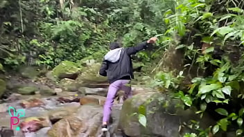 Preview 1 of Reallifecam Leora Fingering Ass - SEXY AND THIN COLOMBIAN BOY NAKED IN NATURE WITH HIS HUGE COCK