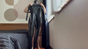 Preview 1 of New Banglaxxxxvedio - Wearing a &quot_The Latex Collection&quot_ catsuit