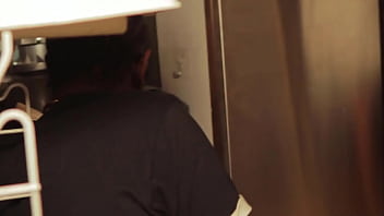 Preview 1 of Sexmomy Help My Soni - The Repairman needs a fix too