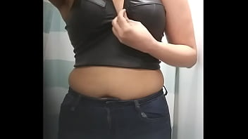 Preview 3 of Xxxnl - Spyed girl clothes