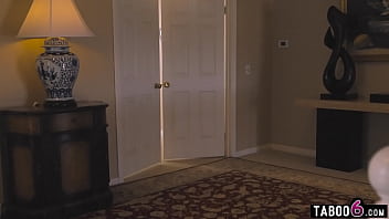 Preview 1 of Xxxxxx Hdxx - Mature MILF mom Dee Williams fucked by my stepdad and I got to watch them