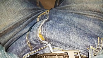 Preview 1 of Sex Vidroh 2018 - Peeing in my car