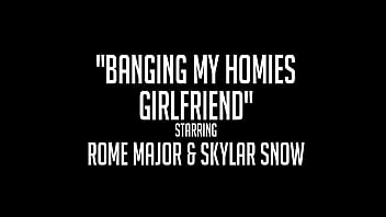 Preview 1 of Happy Shower - Lucky Rome Major Tongue Fucks PAWG Skylar Snow! What A Phat Cake!