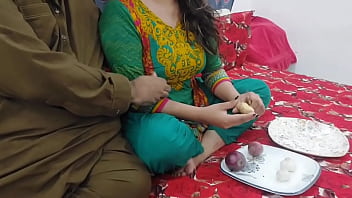 Preview 1 of Bath Handjob On Sink - XXX Desi Helping My Stepmom In Cutting Vegetable Than Fucking Her Big Ass ,  She is Cheating My Stepdaddy Clear Hindi Audio