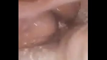 Preview 2 of Wolf Milf - En el jacuzzi