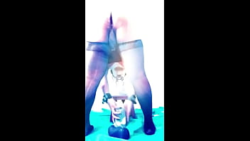 Preview 2 of Tamil Nadu Aunties Milk - Puta Travesti peruana rompi&eacute_ndose el culo con extremos consolador anal artesanal,  dilataci&oacute_n anal extrema