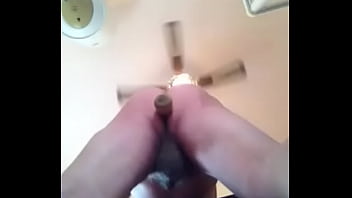 Preview 1 of Wwwxxxin Videocom - Mentre mi rado, m&#039_inculo e non di rado...