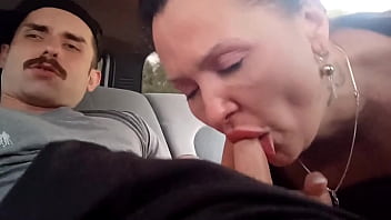 Preview 1 of Paisan Hd - Comendo a coroa gostosona dentro do Escort zetec