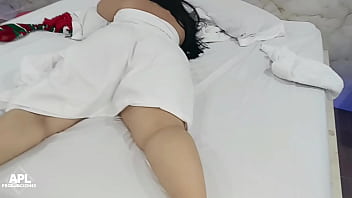 Preview 1 of Hd Handi Seaxi Video Dwonload - Me gusta que mi hijastro me graba mientras se come mi gran culo,  para despues mirarlo cuando el idiota de su padrastro no este en casa