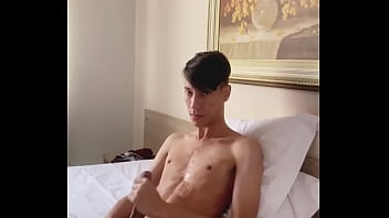 Preview 3 of Sexy Wife Fucks - Entediado no meu quarto