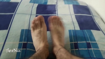 Preview 2 of Colges Xxx - Pies calientes