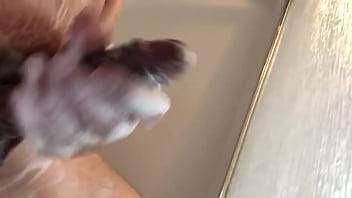 Preview 4 of Lisa Demarco Foot Fetish - 硬了硬了，洗洗降降火