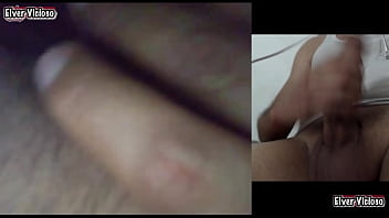 Preview 3 of 2 Llc - La esposa de mi jefe queria que le de clases en videollamada y se le salio la puteria y nos masturbamos juntos