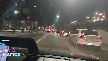 Preview 1 of Gails And Dog - Uma loira e uma morena no Uber peladinha no meio da rua na cidade de S&atilde_o Paulo - Dai Da Praia - Casal Da Praia Ofc - Paulinho Da Praia Grande - Lukas Zaad - Casal Mattos