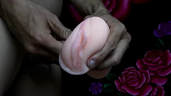 Preview 1 of Apetube Srilanka - super toy for single guys