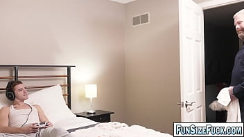 Preview 1 of Sadi Ki Play Reat - FunSizeFuck.com-Big Daddy Cain Marko heading to Tom Bentley room and they started kissing and making each other horny, blow each big cock and rim each ass