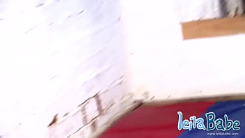 Preview 2 of Kutte Ladki Ki Video - Leila shows off her hot body