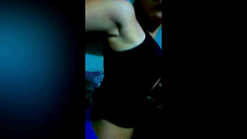 Preview 1 of Epouse Pretee - MI AMIGA ME BAILA EN BRAGAS Y FOLLO SU APRETADO CO&Ntilde_O