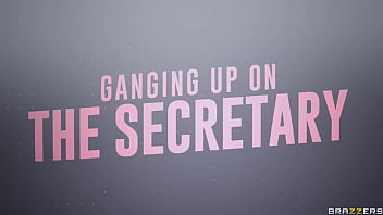 Preview 4 of Brazar Xnxx Porn - Ganging Up On The Secretary - Angel Youngs,  Jenna Starr / Brazzers  / stream full from www.brazzers.promo/gan