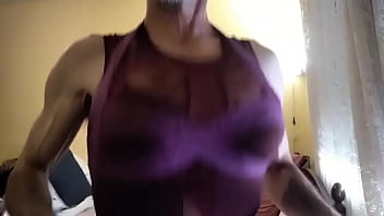 Preview 3 of Blackwood Com - Botando las tetas
