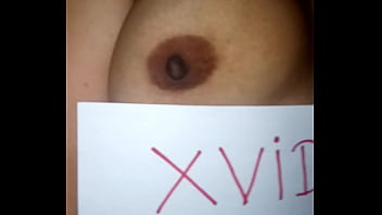 Preview 2 of Real Seks Sister And Brother - Mostrando mi grande vagina y mi culo floreado