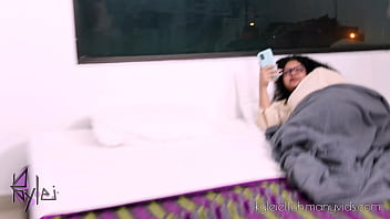 Preview 1 of Very Hot Sucks - This hotel bloopers was while we were filming a wild sex movie with my friend,  his girlfriend got very horny and decided to participate.