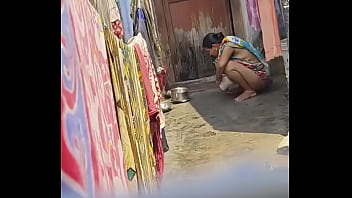 Preview 3 of Son Caught Mom In Shower - My north indian friend amma clean pussy