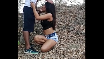 Preview 2 of Indian Reshma Fack - Cogiendo a mi novia en el cerro