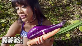 Preview 1 of Dad Cums In Daughters Teen Pussy - Kinky (Aryana Amatista) Looks So Sexy In Her Tight Ass Tank Top That Makes (Eric&#039_s) Cock Really Hard - Mofos