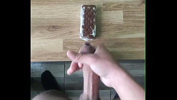 Preview 2 of Pumping Hubshi Sex - Chico se viene en helado