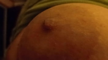 Preview 1 of Danny Gibson - Tetas de amanecida