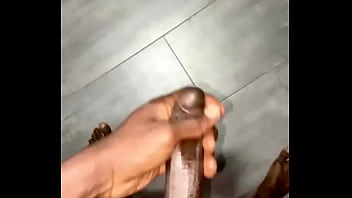 Preview 3 of Sklavin Gefistet - Jonestheporner couldn&rsquo_t hold it after seeing step mom&rsquo_s fat ass