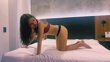 Preview 3 of Sofla Takigawa - Termin&eacute_ con mi novio y ahora estoy en el apartamento de otra chica